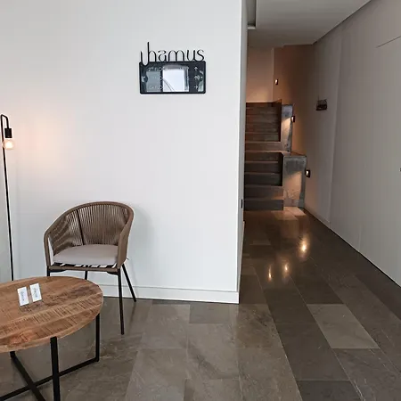 Hamus Aparthotel *